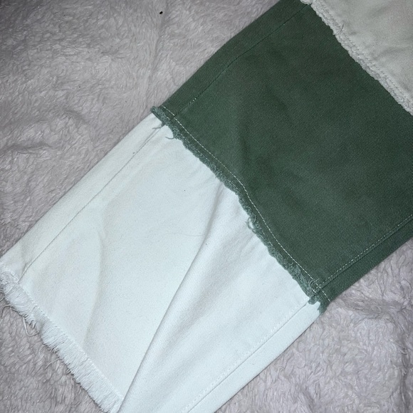 Mens oversized jean runs small - Picture 3 of 6